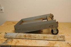 Ryobi BT3000/BT3100
Stand - dirty and slightly rusted
$5