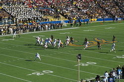 Stanford offense tries to spread things out